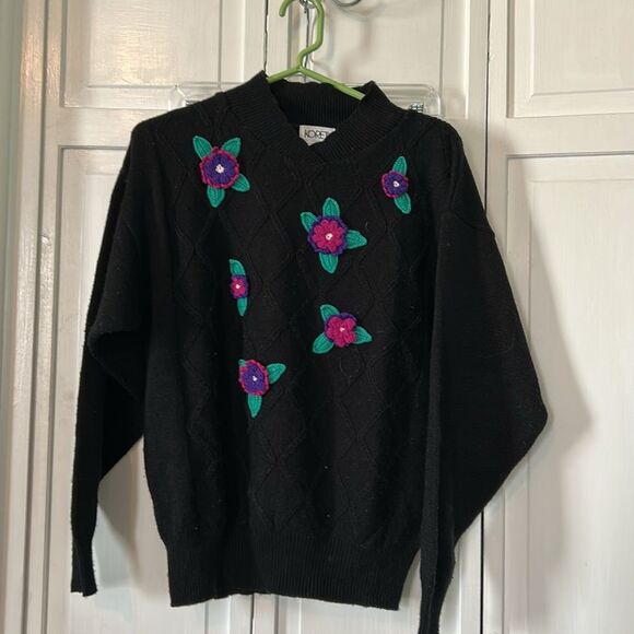 VIntage Koret black sweater with crochet applique - Size M - Picture 6 of 6